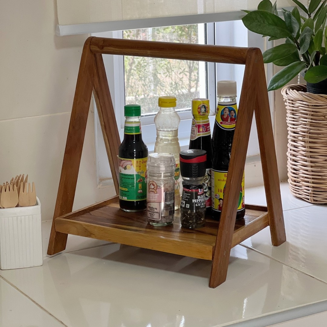 ชั้นวางเครื่องปรุงทรงสามเหลี่ยม